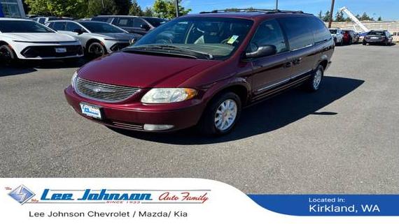 CHRYSLER TOWN AND COUNTRY 2001 2C4GT54L91R199869 image